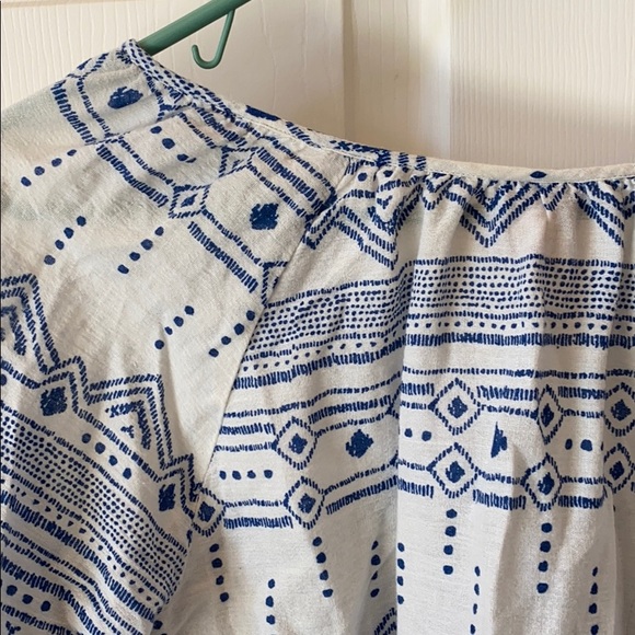 Patterned top - Picture 5 of 5